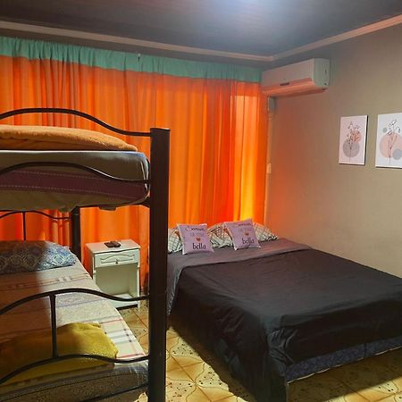Guembe Al Rio Hostel Puerto Iguazu Ngoại thất bức ảnh