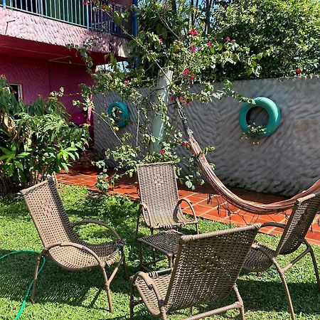Guembe Al Rio Hostel Puerto Iguazu Ngoại thất bức ảnh